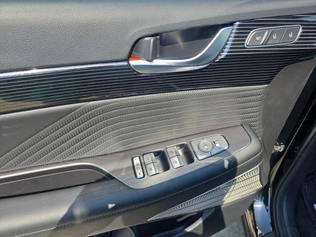 used 2025 Hyundai Palisade car, priced at $54,999