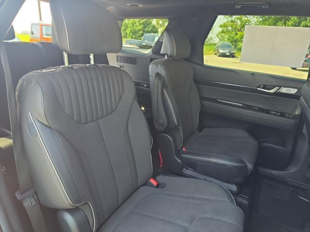 used 2025 Hyundai Palisade car, priced at $54,999