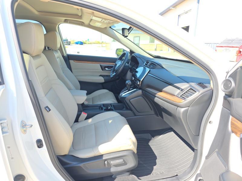 used 2017 Honda CR-V car, priced at $24,999