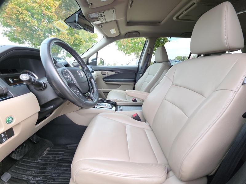 used 2016 Honda Pilot car, priced at $23,999