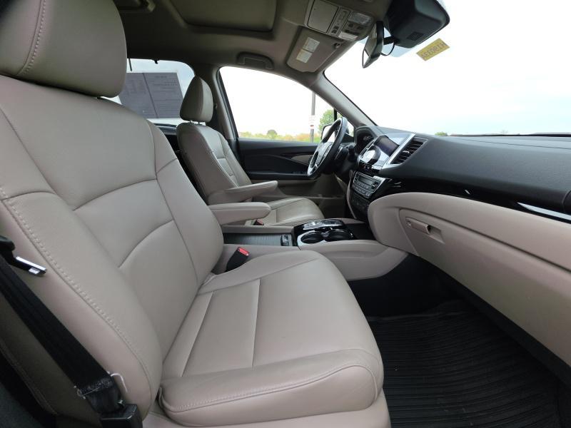 used 2016 Honda Pilot car, priced at $23,999