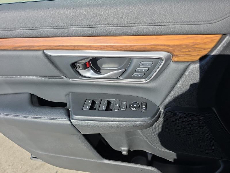 used 2021 Honda CR-V car, priced at $24,999