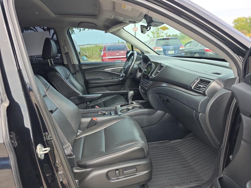 used 2020 Honda Pilot car, priced at $15,999