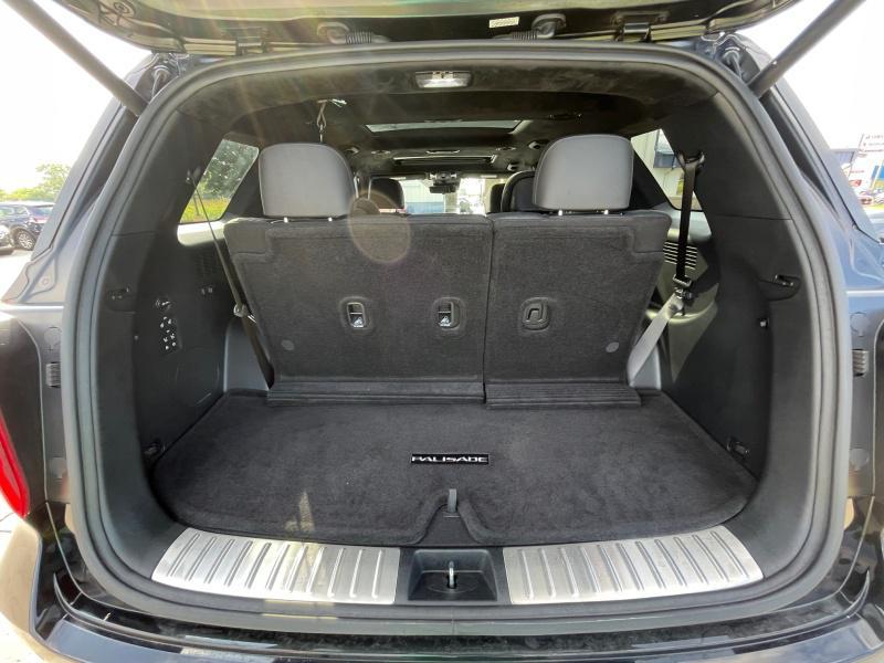 used 2024 Hyundai Palisade car, priced at $49,399