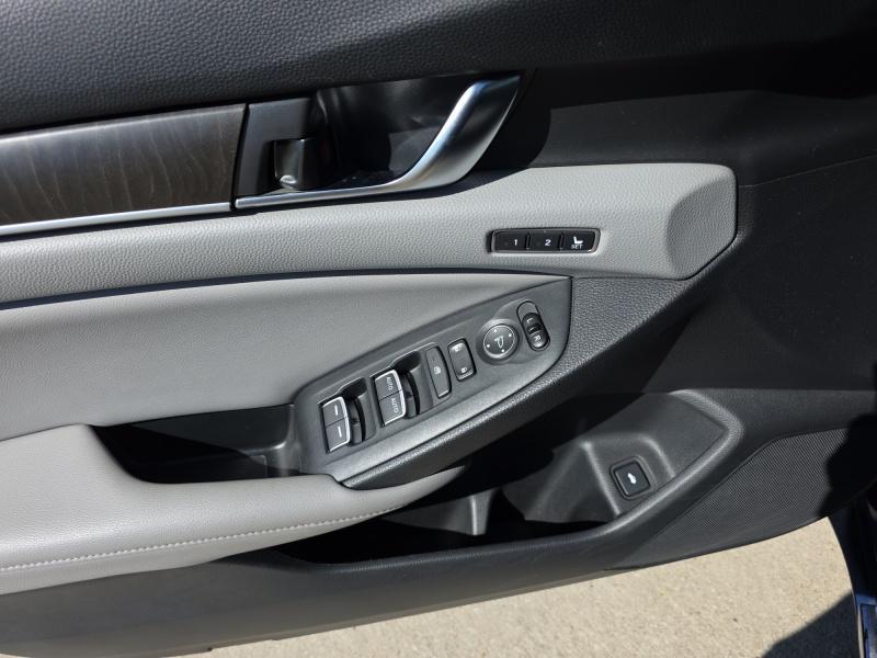 used 2018 Honda Accord car, priced at $21,999