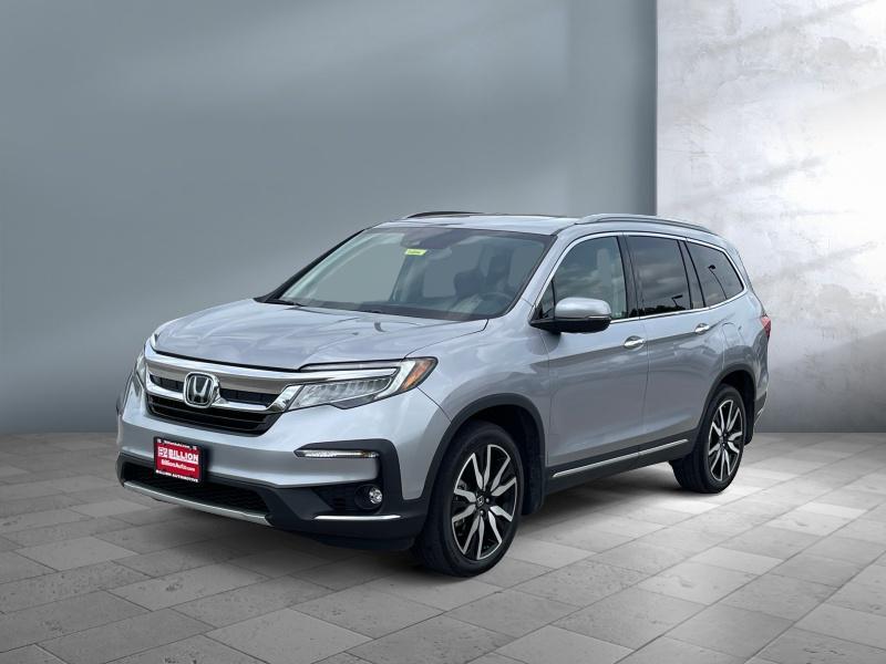 used 2022 Honda Pilot car, priced at $42,399