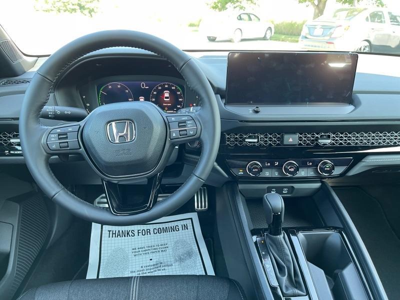 new 2024 Honda Accord Hybrid car