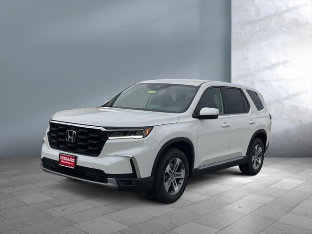 new 2025 Honda Pilot car, priced at $49,384