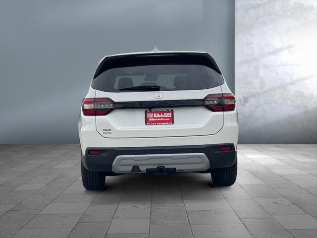 new 2025 Honda Pilot car, priced at $49,384