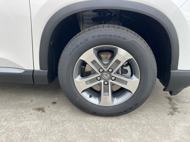 new 2025 Honda Pilot car, priced at $49,384