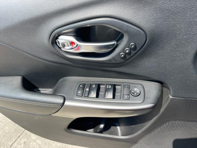used 2019 Jeep Cherokee car, priced at $21,999