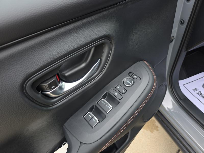 new 2026 Honda HR-V car, priced at $32,003