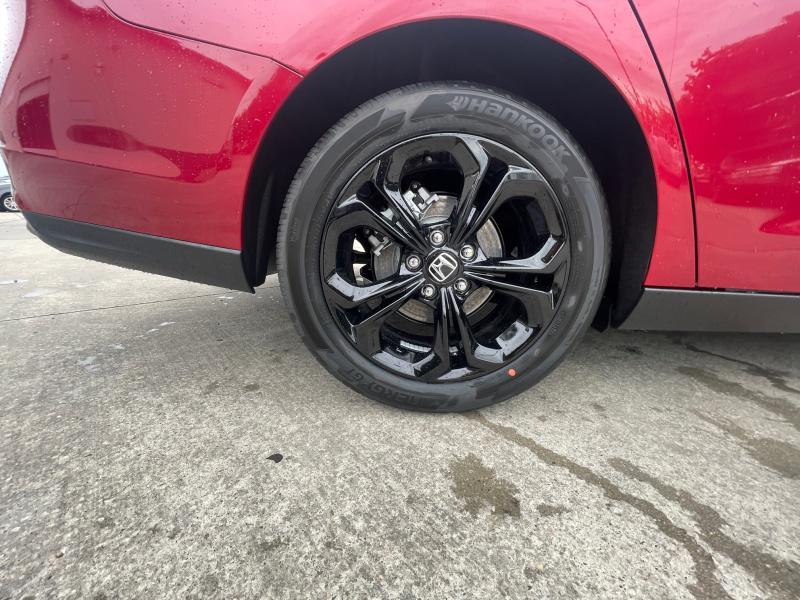 new 2025 Honda Accord car, priced at $30,638