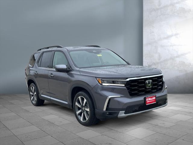 new 2025 Honda Pilot car, priced at $54,874