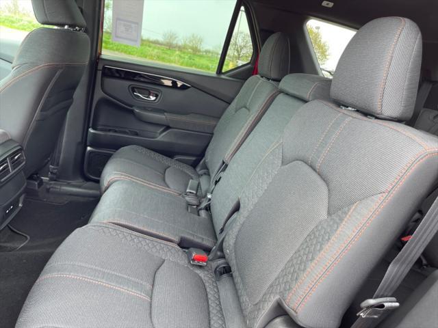 new 2025 Honda Pilot car, priced at $44,604