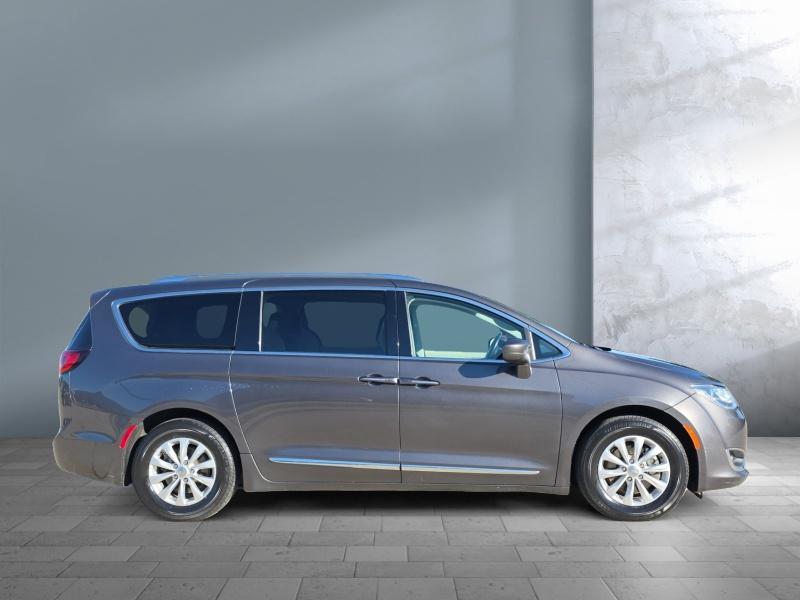 used 2019 Chrysler Pacifica car, priced at $16,999