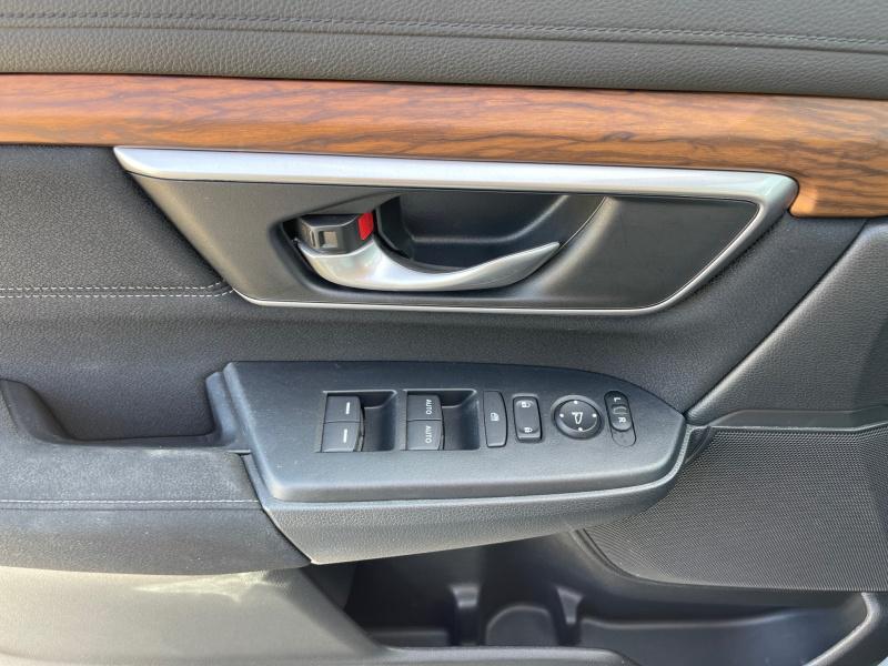 used 2022 Honda CR-V car, priced at $29,999