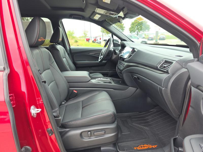 used 2025 Honda Ridgeline car, priced at $43,999