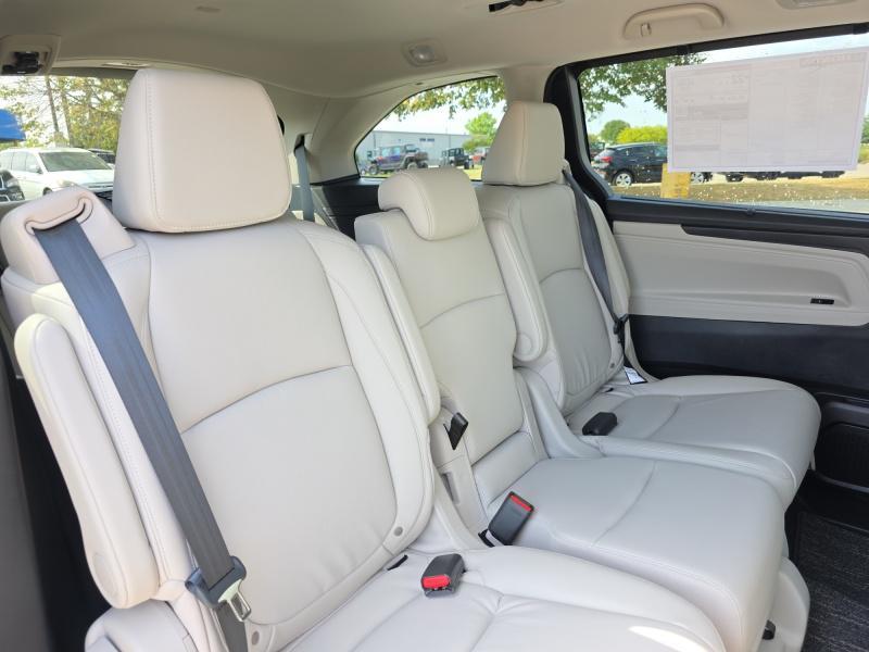 new 2026 Honda Odyssey car, priced at $44,888