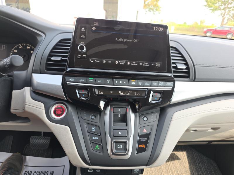 new 2026 Honda Odyssey car, priced at $44,888