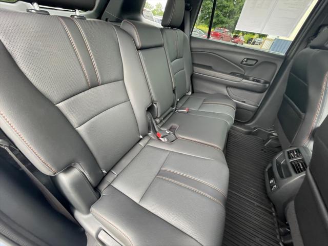 used 2022 Honda Passport car, priced at $37,999