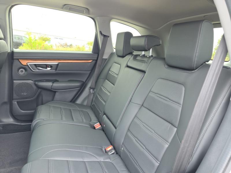 used 2020 Honda CR-V car, priced at $31,999