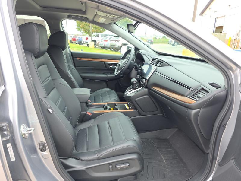 used 2020 Honda CR-V car, priced at $31,999