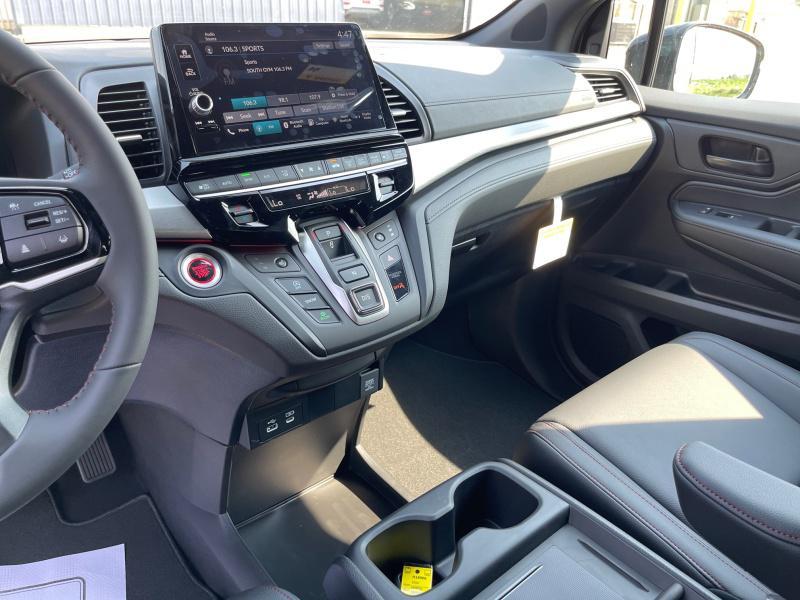 new 2026 Honda Odyssey car, priced at $46,199