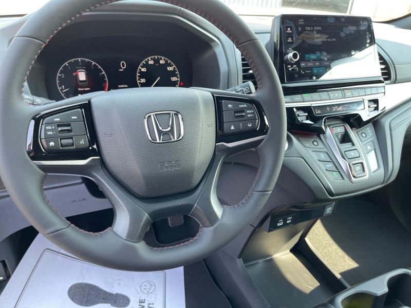 new 2026 Honda Odyssey car, priced at $46,199