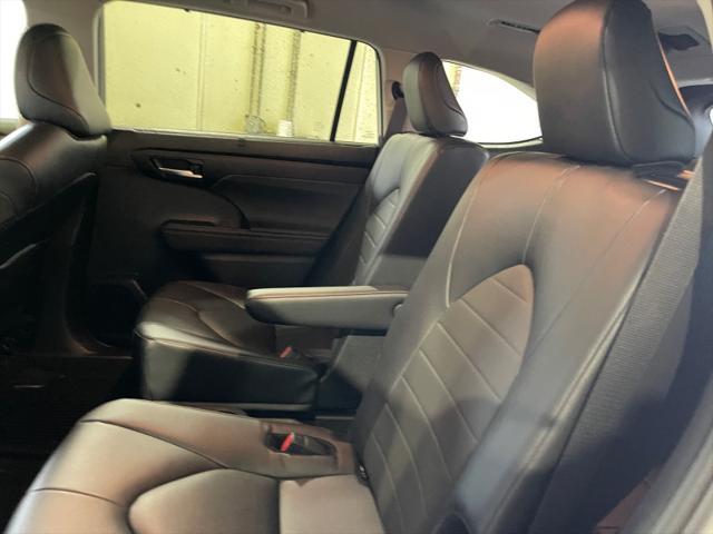 used 2024 Toyota Highlander car, priced at $45,998