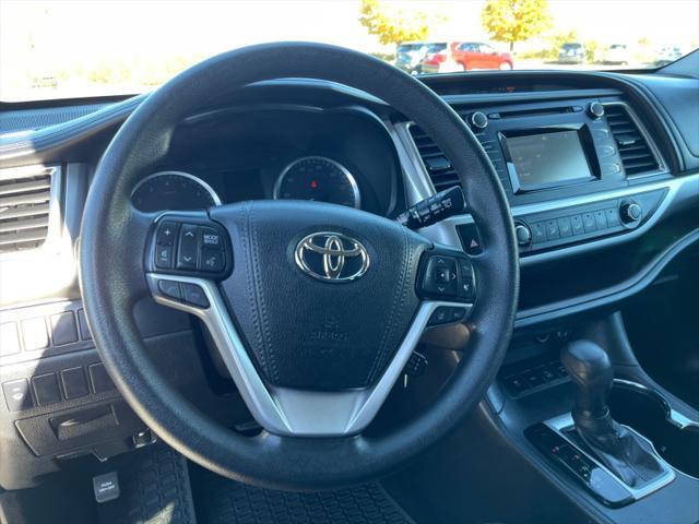 used 2019 Toyota Highlander car, priced at $26,999