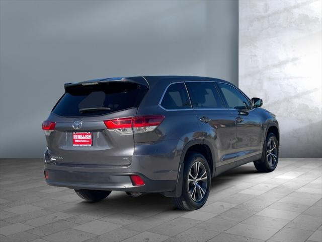 used 2019 Toyota Highlander car, priced at $26,999