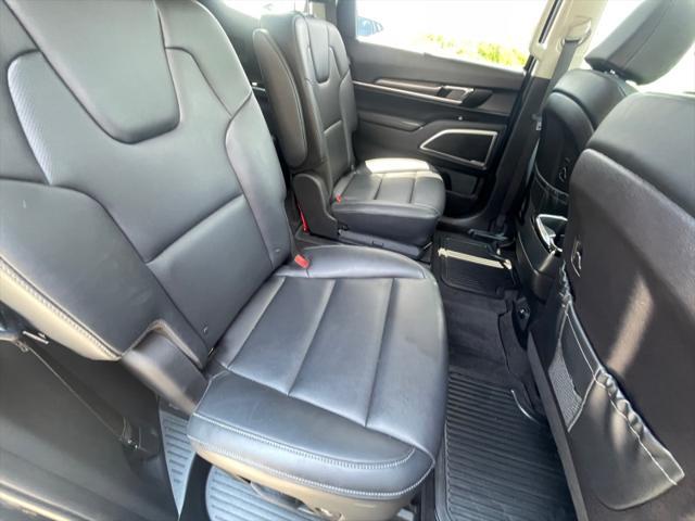 used 2025 Kia Telluride car, priced at $45,999