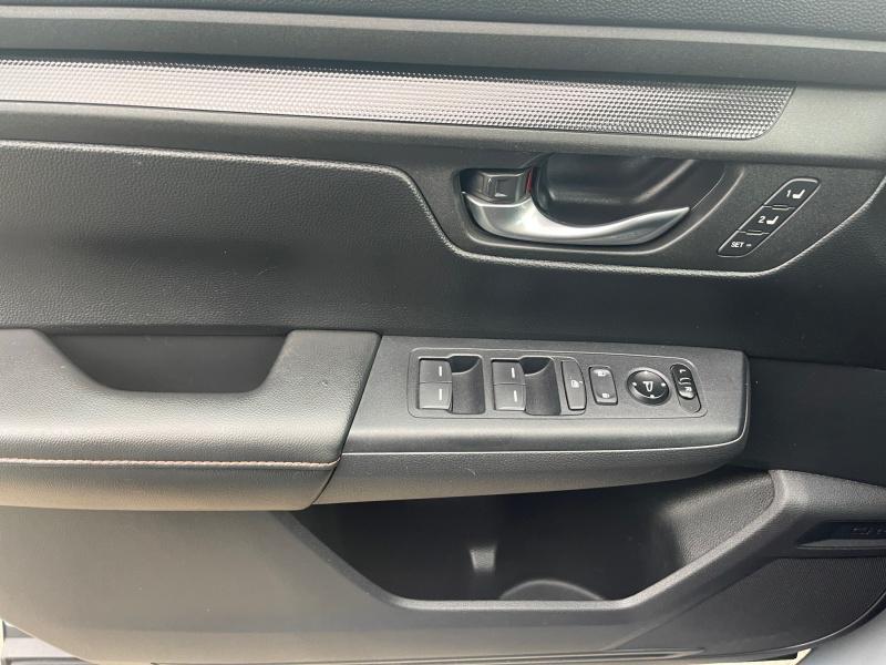 used 2024 Honda CR-V Hybrid car, priced at $39,399