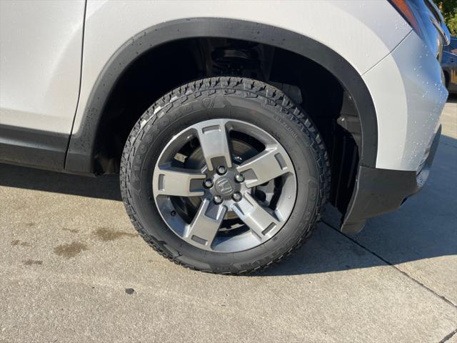 new 2025 Honda Ridgeline car, priced at $45,229