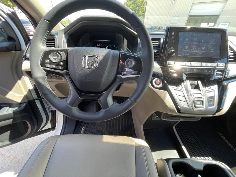 used 2023 Honda Odyssey car, priced at $41,799
