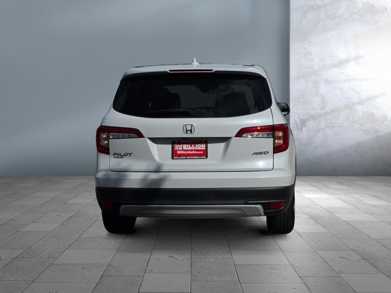 used 2020 Honda Pilot car, priced at $20,999