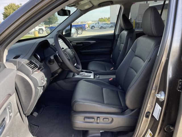 used 2023 Honda Ridgeline car, priced at $33,999