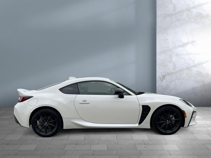 used 2023 Toyota GR86 car, priced at $29,999