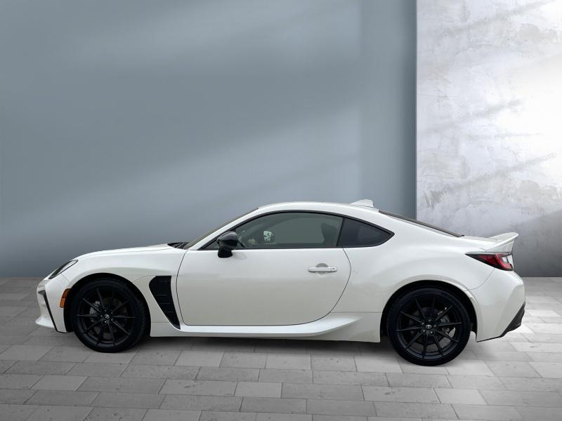 used 2023 Toyota GR86 car, priced at $29,999