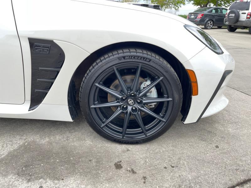 used 2023 Toyota GR86 car, priced at $29,999