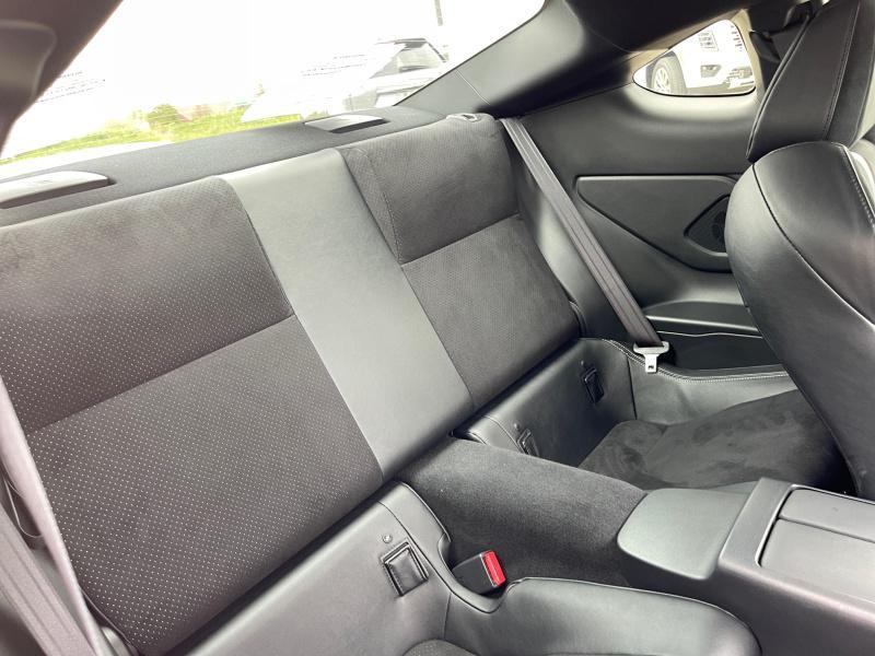 used 2023 Toyota GR86 car, priced at $29,999