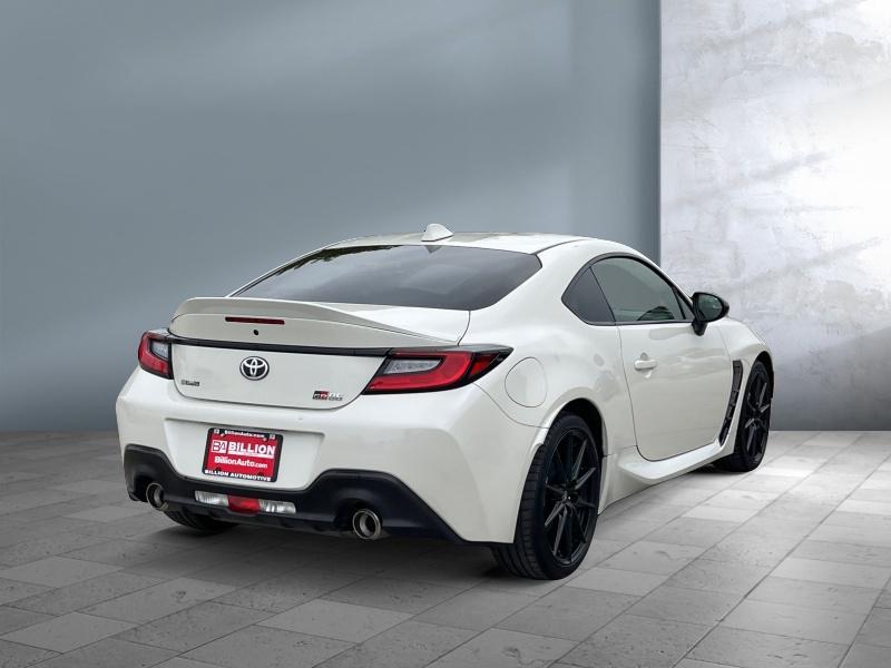 used 2023 Toyota GR86 car, priced at $29,999