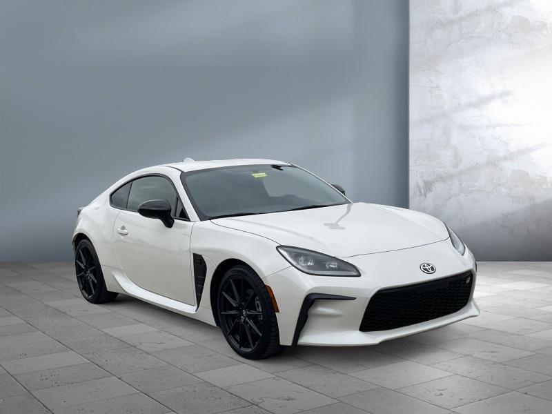 used 2023 Toyota GR86 car, priced at $29,999