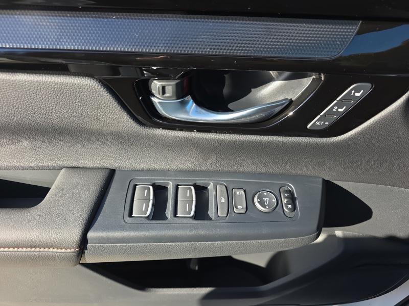 new 2026 Honda CR-V Hybrid car, priced at $44,554