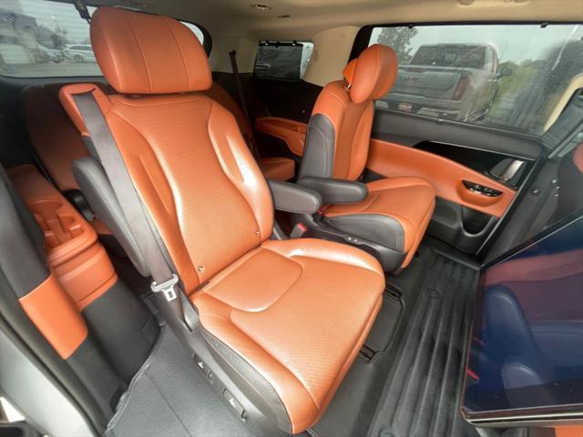 used 2024 Kia Carnival car, priced at $46,999
