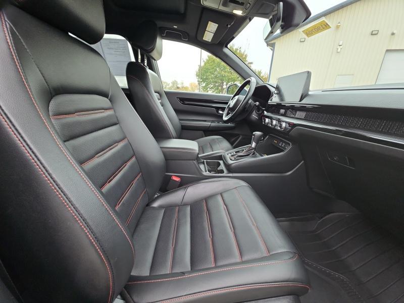 used 2025 Honda CR-V Hybrid car, priced at $39,999