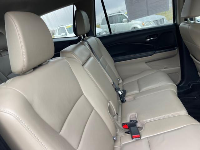 used 2016 Honda Pilot car, priced at $14,999