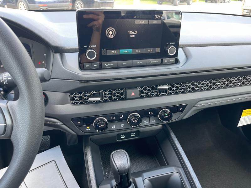 new 2025 Honda Accord car, priced at $30,374