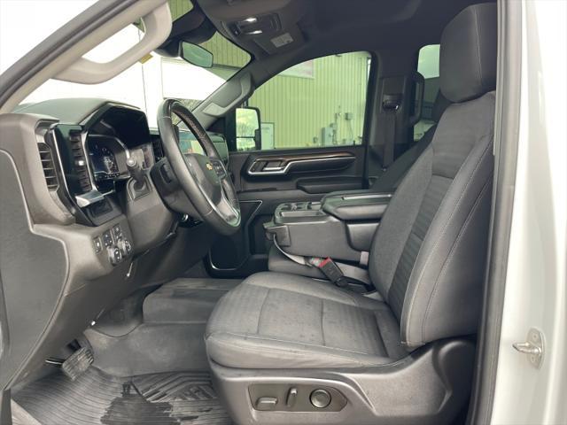 used 2024 Chevrolet Silverado 2500 car, priced at $59,999